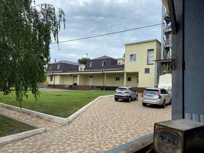 коммерческая по адресу с. Мотыжин, Василия Довгича ул., 2