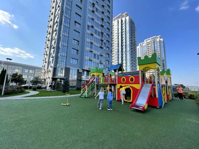 квартира за адресою Дніпровська набережна вул., 14-Б