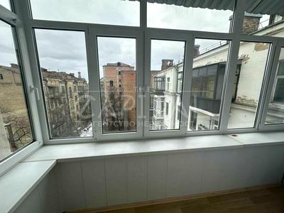 квартира за адресою Шовковична вул., 32/34