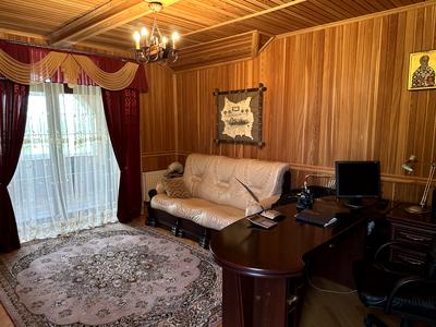 дом по адресу Лесі Українки