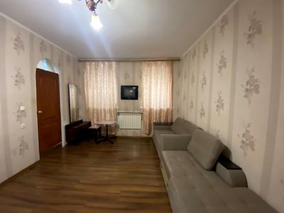 квартира за адресою Успенська вул. (Чичерина), 10