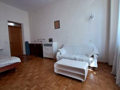 квартира за адресою Шота Руставелі вул., 31-Б