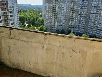 квартира по адресу Червоной Калины просп. (Владимира Маяковского), 7