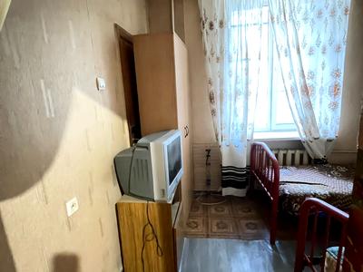кімната за адресою Стовпова вул., 19