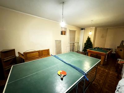 будинок за адресою Центральна вул., 3