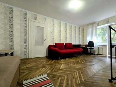 квартира за адресою Мирона Тарнавського вул. (Кутузова), 110