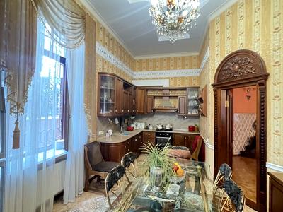 будинок за адресою Чубаївська вул., 2-Б