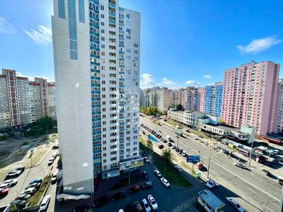 квартира по адресу Червоной Калины просп. (Владимира Маяковского), 72