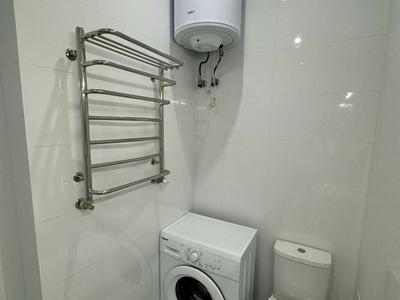квартира по адресу Парижской Коммуны ул., 4