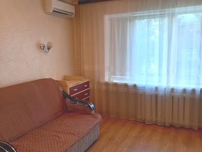 кімната за адресою Академіка Навашина вул., 13