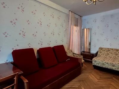 квартира за адресою Зодчих вул., 18-Б