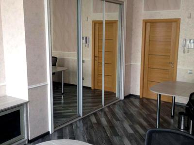 квартира за адресою Велика Васильківська вул. (Червоноармійська), 26-А