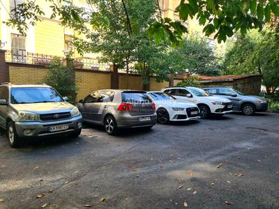 комерційна за адресою Степана Ковніра вул. (Ластовського), 5