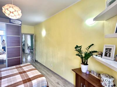 квартира за адресою Регенераторна вул., 4 к10