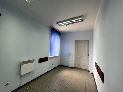 комерційна за адресою Хлібна, 12