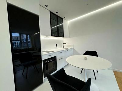квартира за адресою Салютна вул., 29