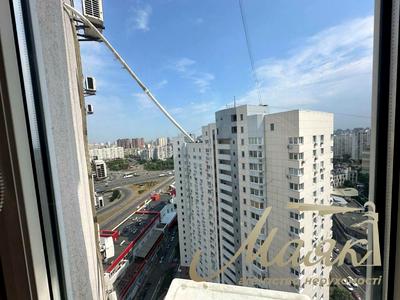 квартира за адресою Олександра Мишуги вул., 12
