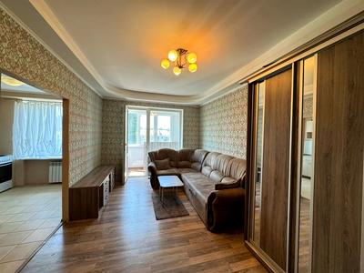 квартира за адресою Марії Приймаченко бульв. (Академіка Ліхачова), 8