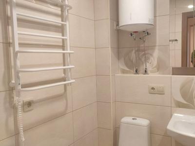 квартира за адресою Ревуцького вул., 54