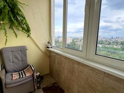 квартира за адресою Польова вул., 73