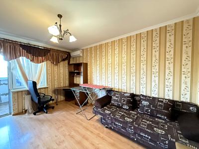 квартира за адресою Райдужний масив вул., 4