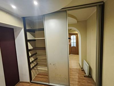 квартира за адресою Машинобудівників вул., 1-В