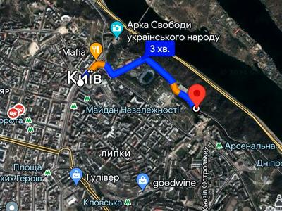 ділянка за адресою Дніпровський узвіз, 4