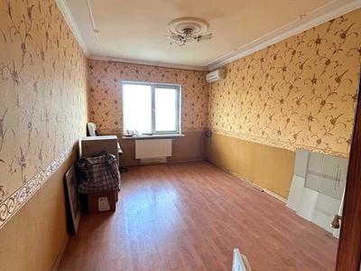 квартира за адресою Теплична вул., 8