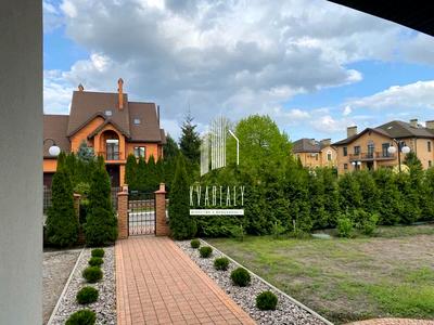 будинок за адресою провулок Троянд, 46