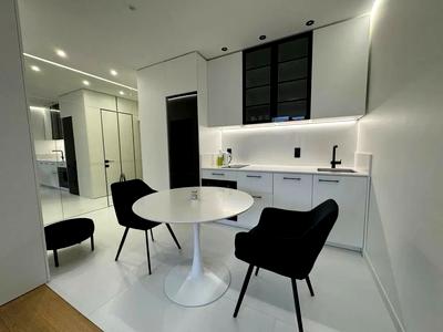 квартира за адресою Салютна вул., 29