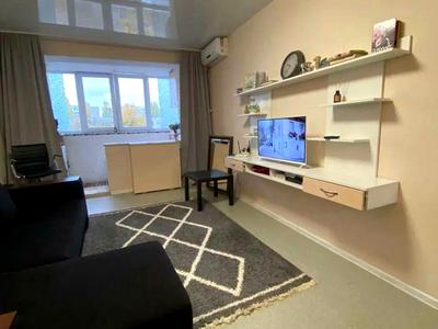 квартира за адресою Гвардейцев Широнинцев, 11Б
