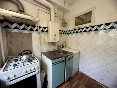 квартира за адресою Космонавтів вул., 1