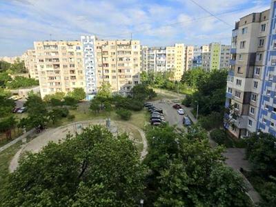 квартира по адресу Червоной Калины просп. (Владимира Маяковского), 32