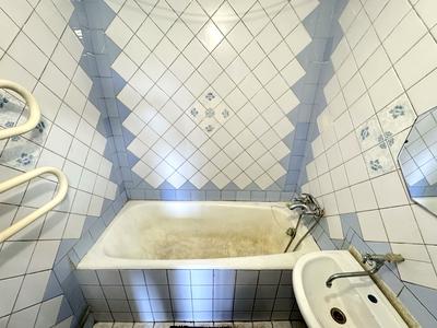 квартира по адресу Строителей ул., 15-А