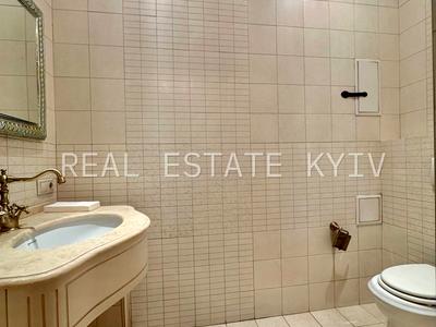 квартира по адресу Круглоуниверситетская ул., 3-5