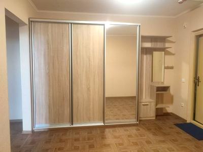 квартира за адресою Ревуцького вул., 54