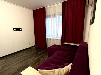 квартира за адресою Київ, Бориса Гмирі вул., 18