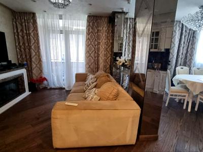 квартира по адресу Вышгородская ул., 45