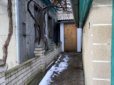 дом по адресу п. Лески, Касьяненко