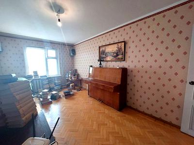 квартира за адресою Євгена Танцюри вул., 74/2