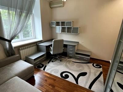 квартира за адресою Кропивницького вул., 16