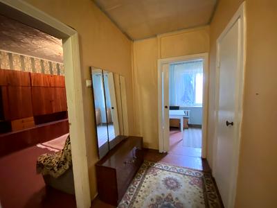 квартира за адресою Івана Авраменка вул. (Корнійчука), 8
