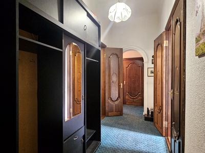 квартира за адресою Дмитра Яворницького просп. (Карла Маркса), 90