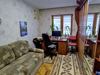 квартира по адресу Чаривная ул., 38