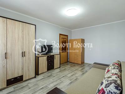 квартира по адресу Ларисы Руденко ул., 21