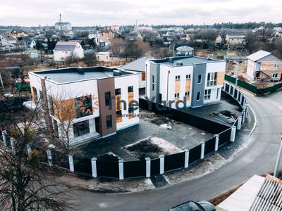 будинок за адресою Набережна вул., 7а