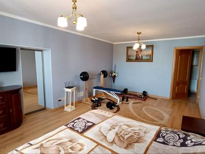 квартира за адресою Зелена вул., 115ж