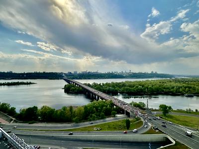 квартира за адресою Дніпровська набережна вул., 1