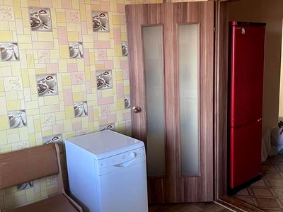 квартира за адресою Милославська вул., 16