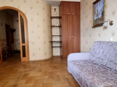 квартира за адресою Панаса Мирного вул., 17